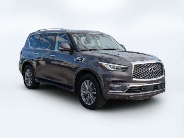 2023 INFINITI QX80 Luxe