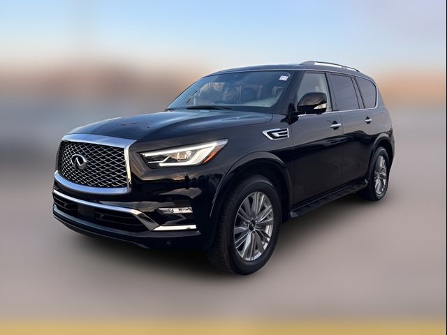 2023 INFINITI QX80 Luxe