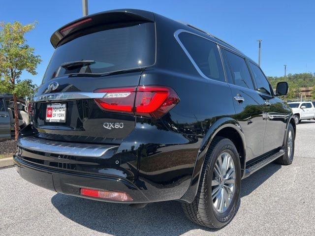 2023 INFINITI QX80 Luxe