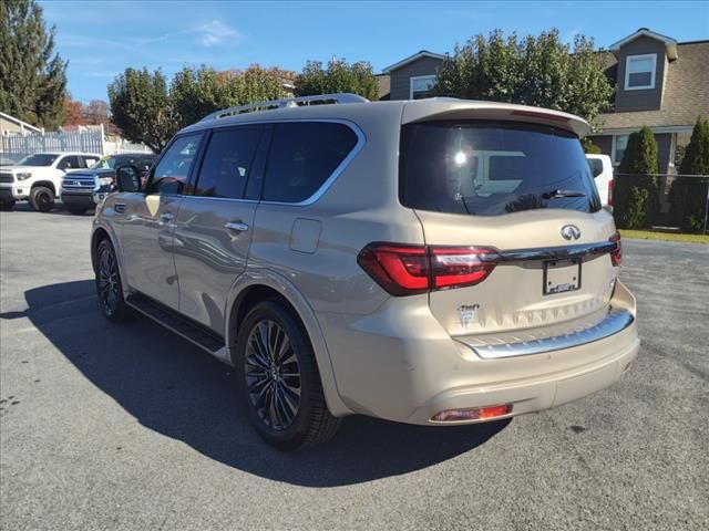 2023 INFINITI QX80 Premium Select