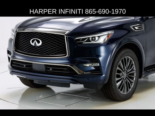 2023 INFINITI QX80 Premium Select