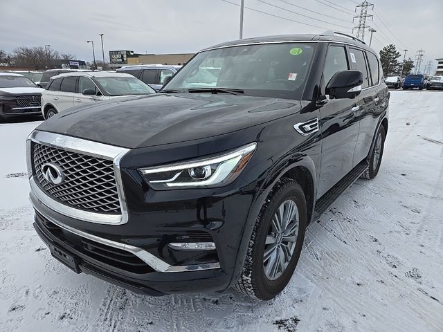 2023 INFINITI QX80 Luxe