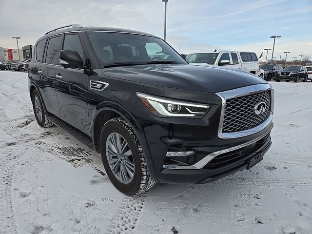 2023 INFINITI QX80 Luxe