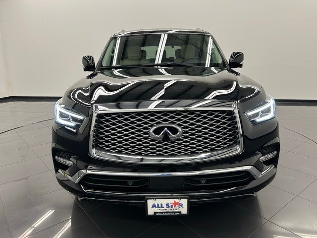 2023 INFINITI QX80 Luxe