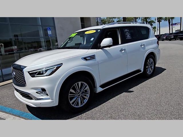 2023 INFINITI QX80 Luxe