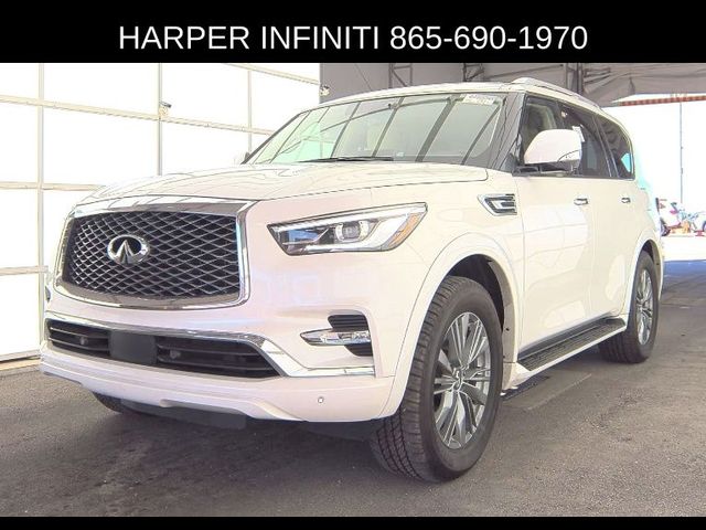 2023 INFINITI QX80 Luxe