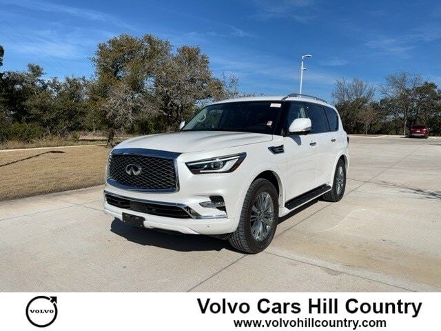 2023 INFINITI QX80 Luxe