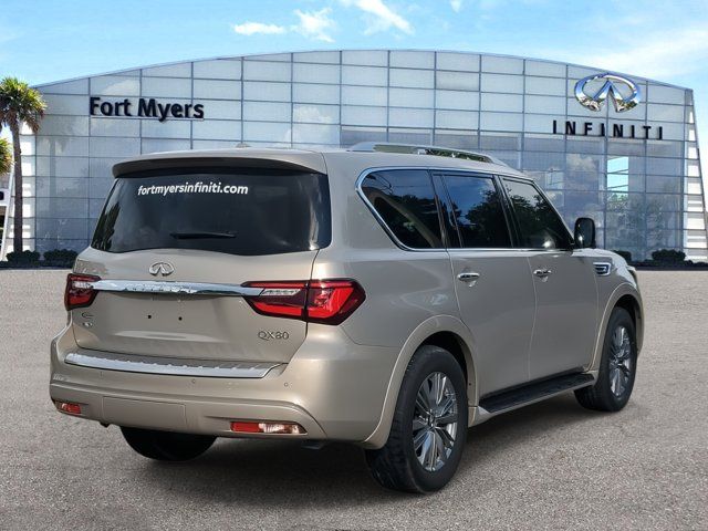 2023 INFINITI QX80 Luxe