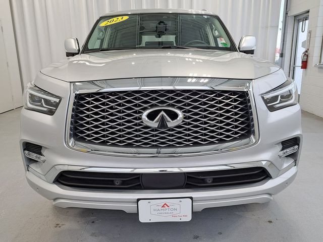 2023 INFINITI QX80 Luxe