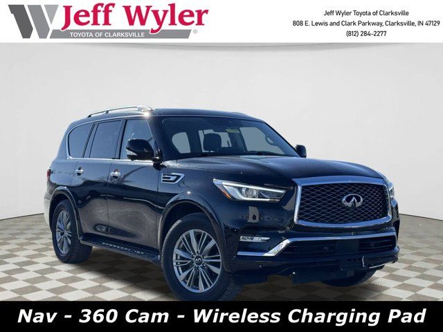 2023 INFINITI QX80 Luxe