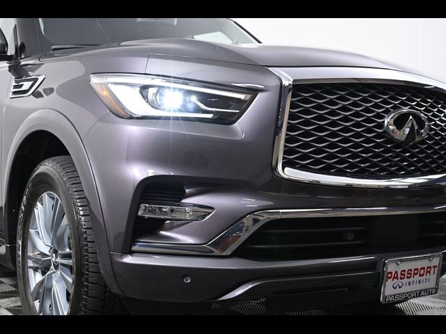 2023 INFINITI QX80 Luxe