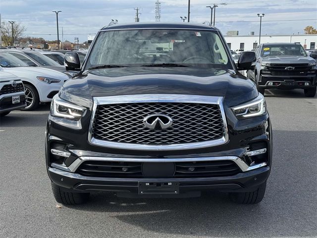 2023 INFINITI QX80 Luxe