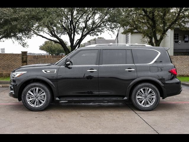 2023 INFINITI QX80 Luxe