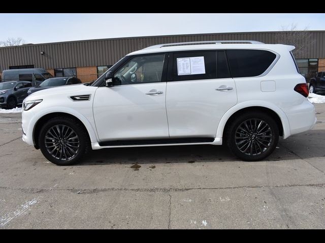 2023 INFINITI QX80 Premium Select