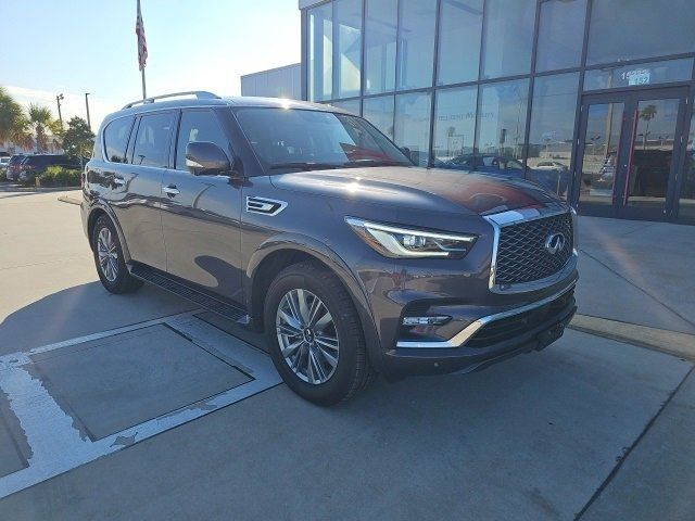 2023 INFINITI QX80 Luxe