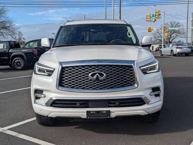 2023 INFINITI QX80 Luxe