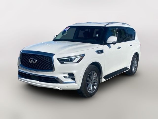 2023 INFINITI QX80 Luxe