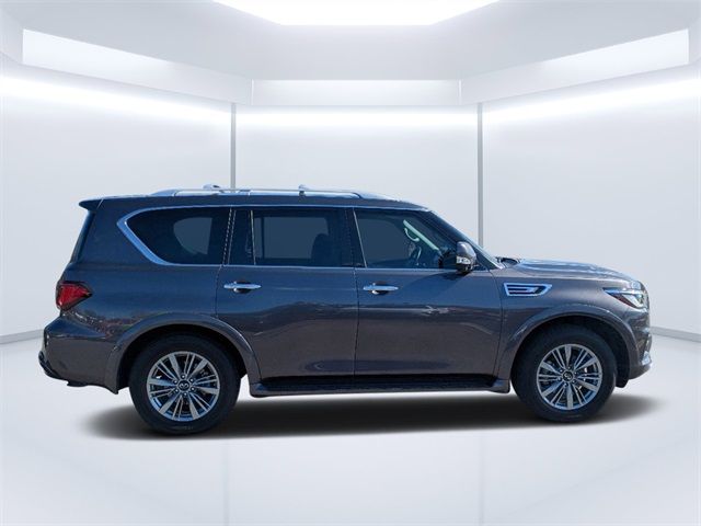 2023 INFINITI QX80 Luxe