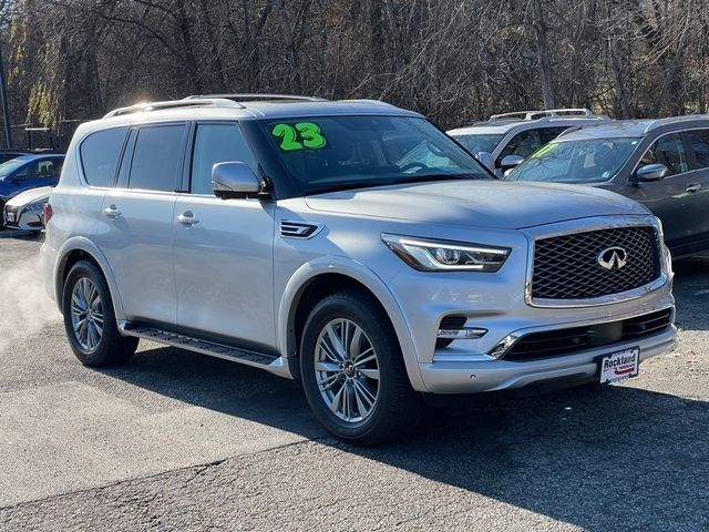 2023 INFINITI QX80 Luxe