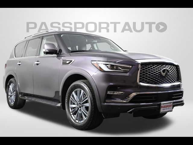 2023 INFINITI QX80 Luxe