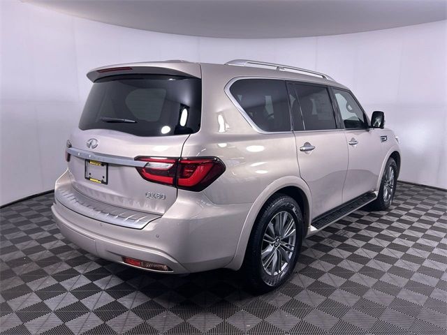 2023 INFINITI QX80 Luxe