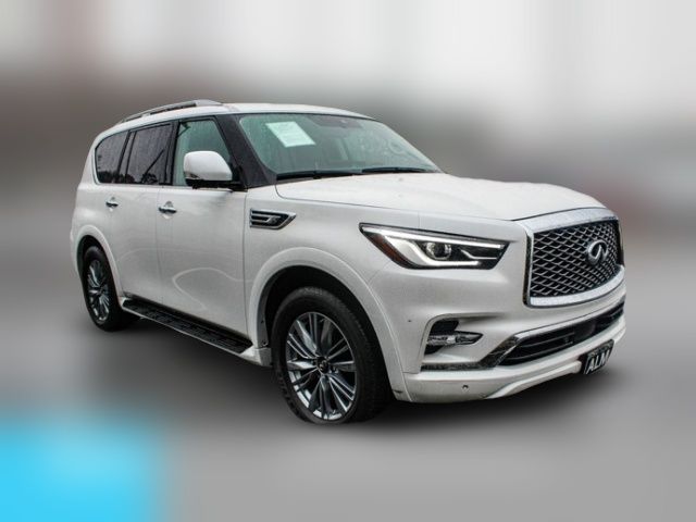 2023 INFINITI QX80 Luxe