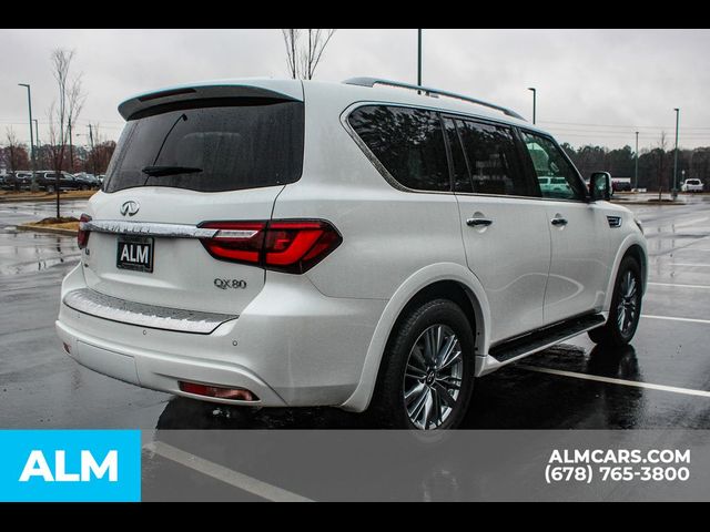 2023 INFINITI QX80 Luxe