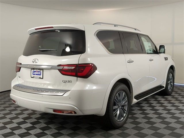 2023 INFINITI QX80 Luxe