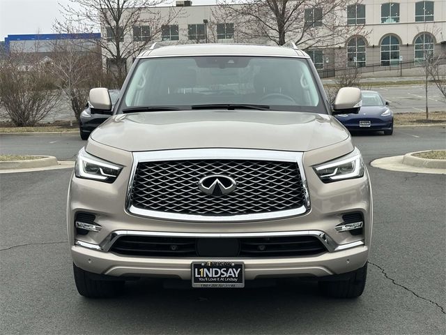 2023 INFINITI QX80 Luxe