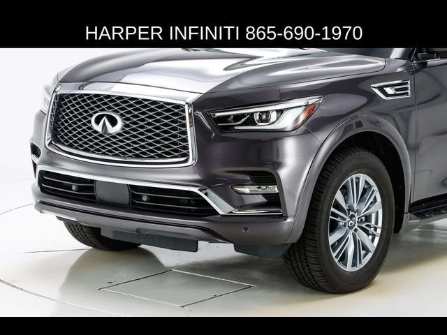 2023 INFINITI QX80 Luxe