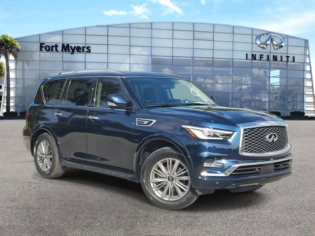 2023 INFINITI QX80 Luxe