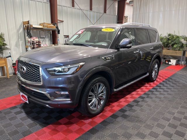 2023 INFINITI QX80 Luxe