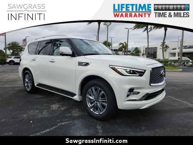 2023 INFINITI QX80 Luxe