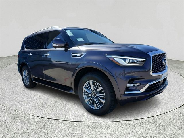 2023 INFINITI QX80 Luxe