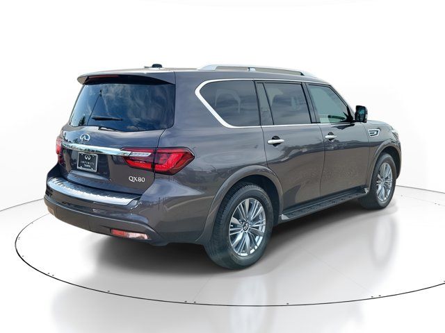 2023 INFINITI QX80 Luxe