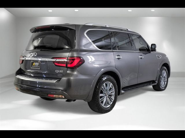 2023 INFINITI QX80 Luxe