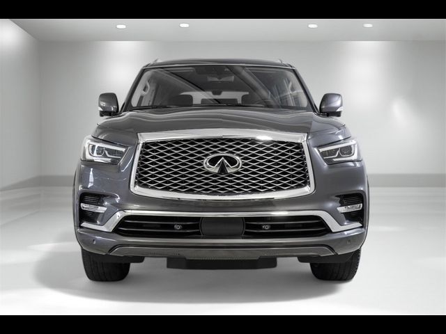 2023 INFINITI QX80 Luxe