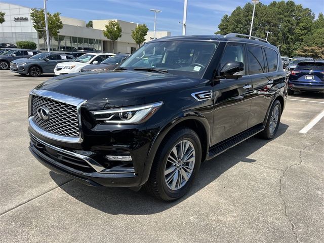 2023 INFINITI QX80 Luxe