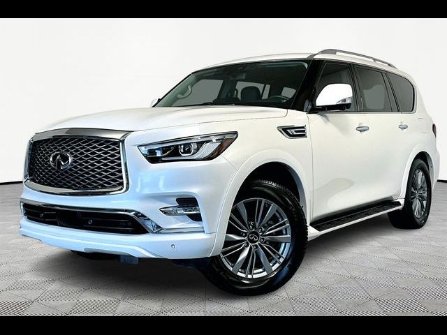 2023 INFINITI QX80 Luxe