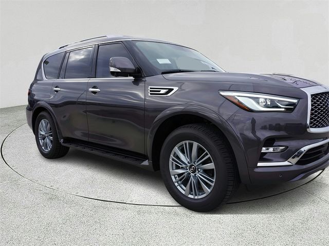 2023 INFINITI QX80 Luxe