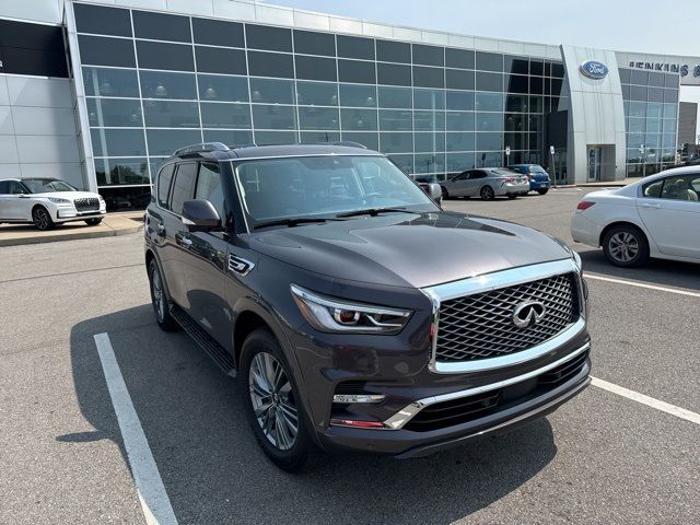 2023 INFINITI QX80 Luxe