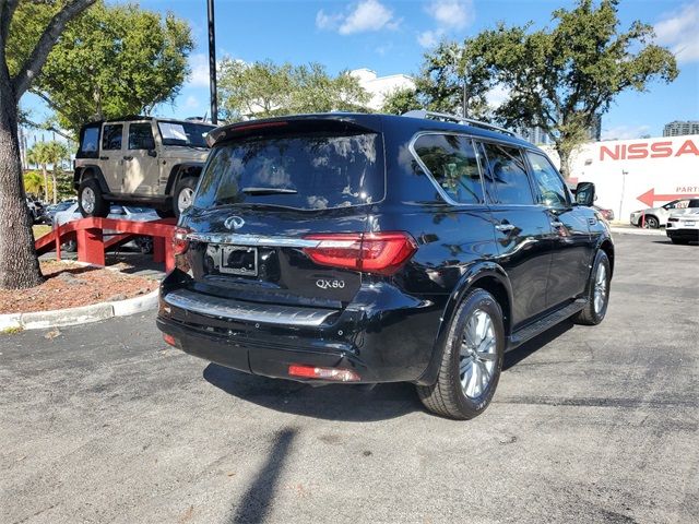 2023 INFINITI QX80 Luxe