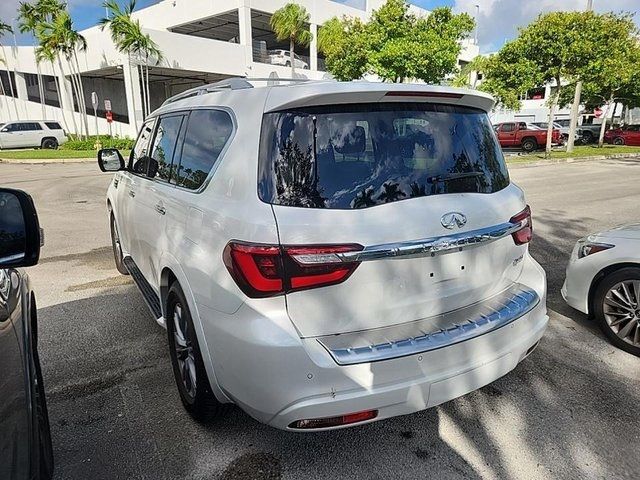 2023 INFINITI QX80 Luxe