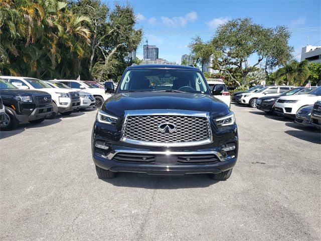 2023 INFINITI QX80 Luxe