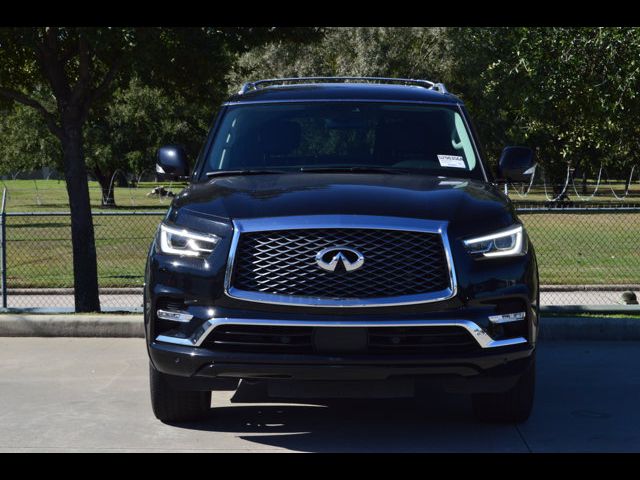 2023 INFINITI QX80 Luxe