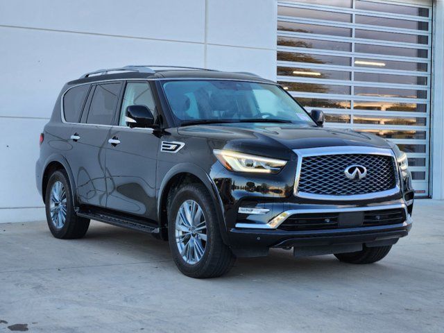 2023 INFINITI QX80 Luxe