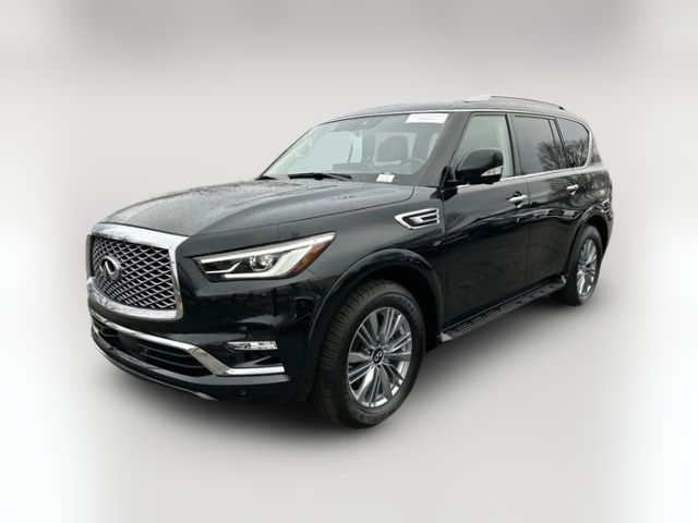 2023 INFINITI QX80 Luxe