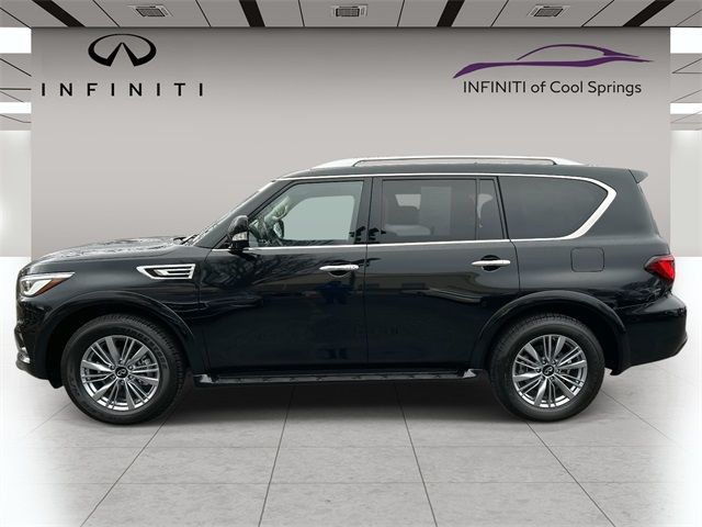 2023 INFINITI QX80 Luxe