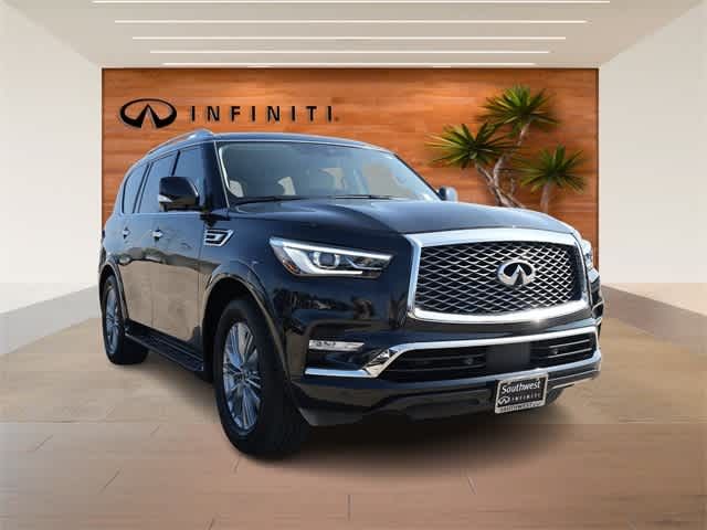 2023 INFINITI QX80 Luxe