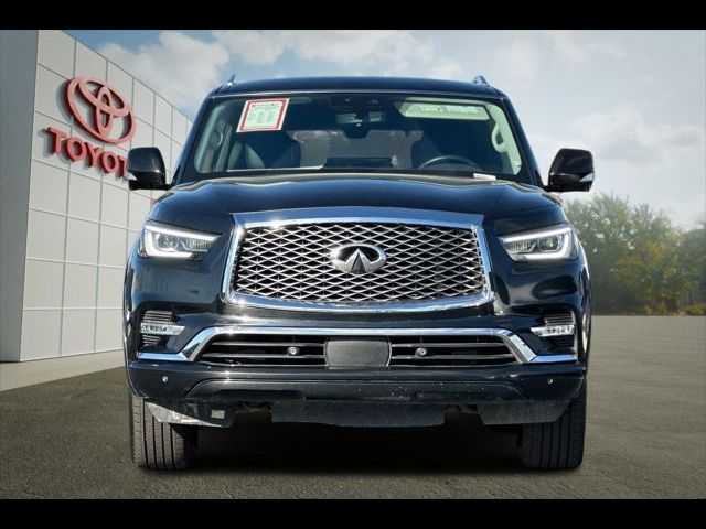 2023 INFINITI QX80 Luxe
